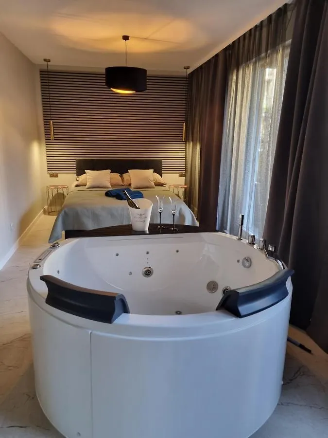 Apartament Jacuzzi Krakow Apartment
