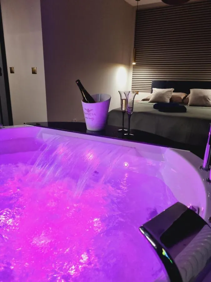 Apartament Jacuzzi Krakov