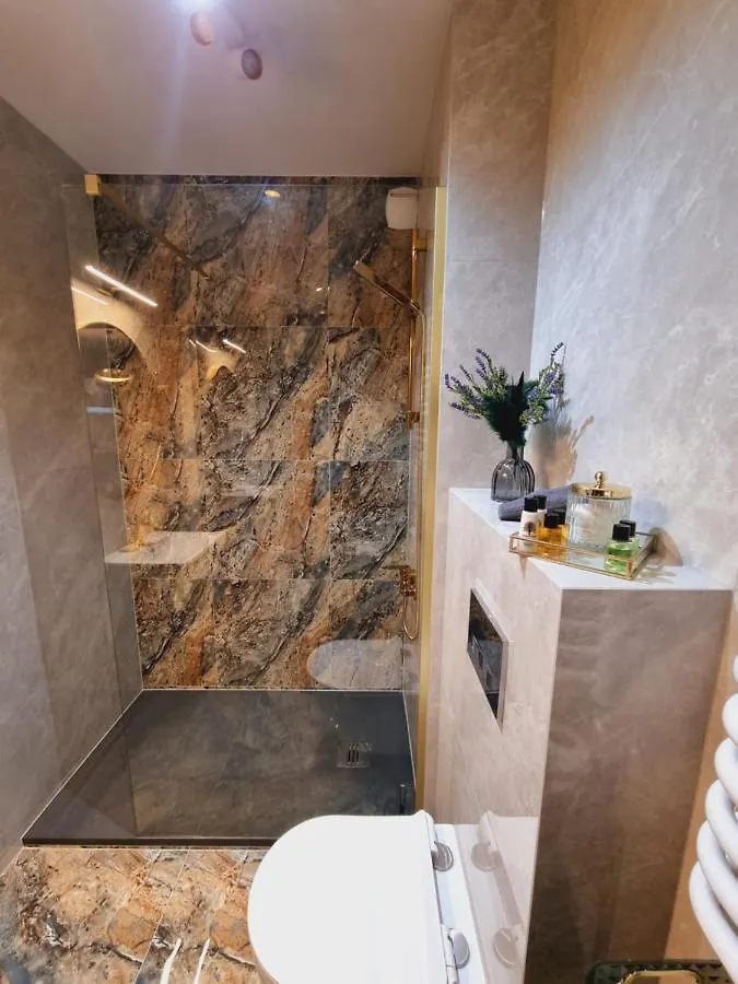 Apartament Jacuzzi Krakow 0*,  Poland